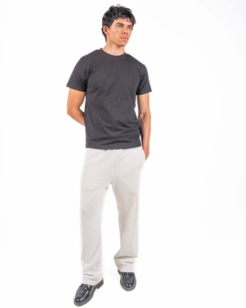 Dot texture pants - White