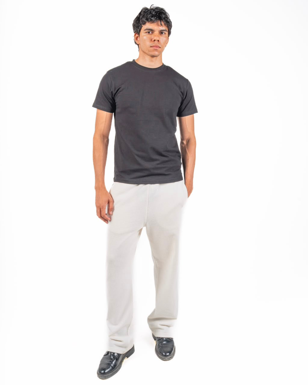 Dot texture pants - White